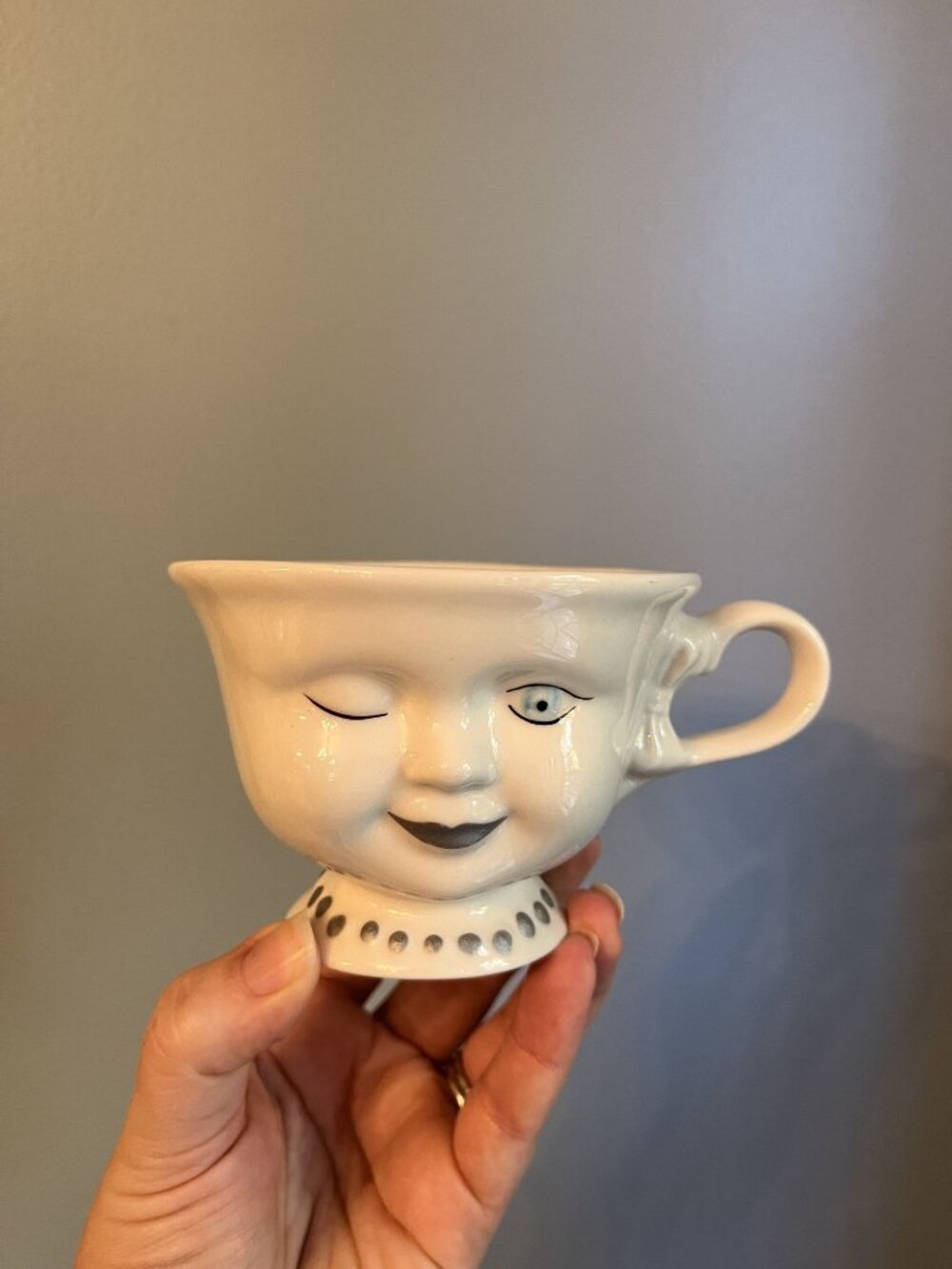 Vintage Baileys Winking Lady Mug Helen Hunt Figural Face Cup Ceramic White
